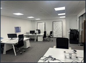 1A Katrine Av, Bellshill to rent Interior Photo- Image 2 of 3