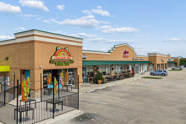 More details for 2122 Rufe Snow Dr, Keller, TX - Retail to Rent