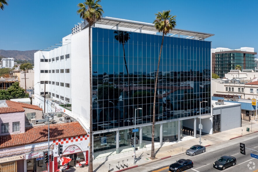 6565 W Sunset Blvd, Hollywood, CA for rent - Building Photo - Image 1 of 48