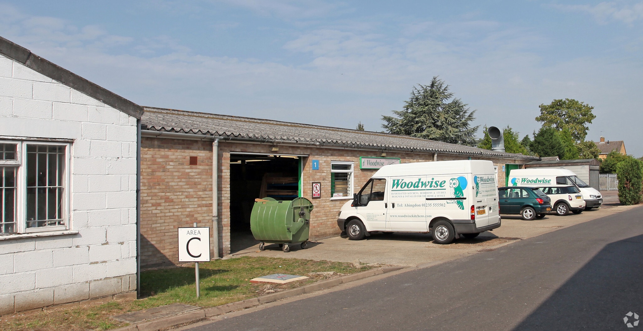 Radley Rd, Abingdon to rent Primary Photo- Image 1 of 3