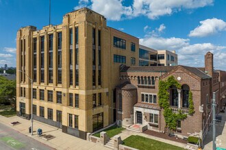 2751-2761 E Jefferson Ave, Detroit, MI for rent Building Photo- Image 1 of 8