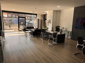 912 Stratford Rd, Birmingham to rent Interior Photo- Image 1 of 8