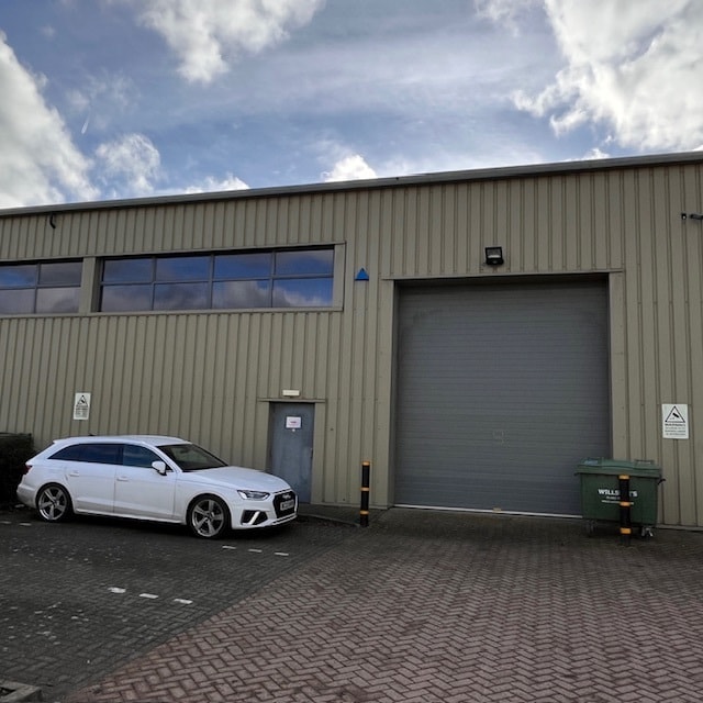 Newborough Rd, Burton On Trent to rent Building Photo- Image 1 of 8