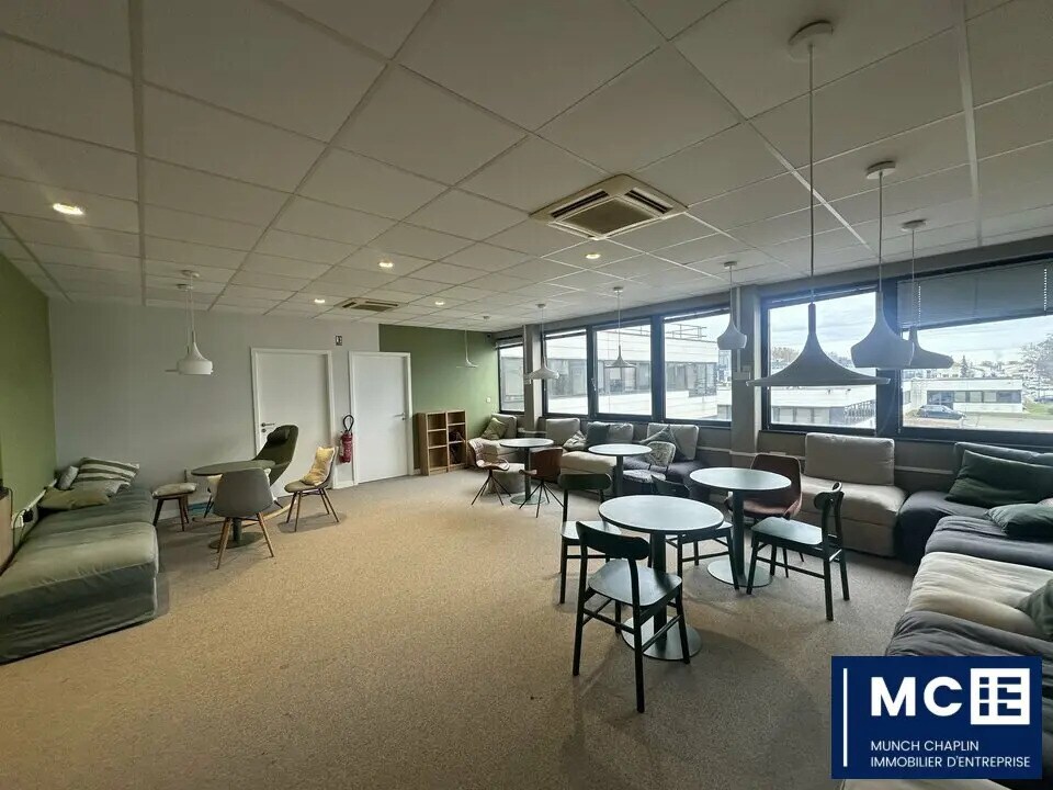 Office in Strasbourg for sale Interior Photo- Image 1 of 8