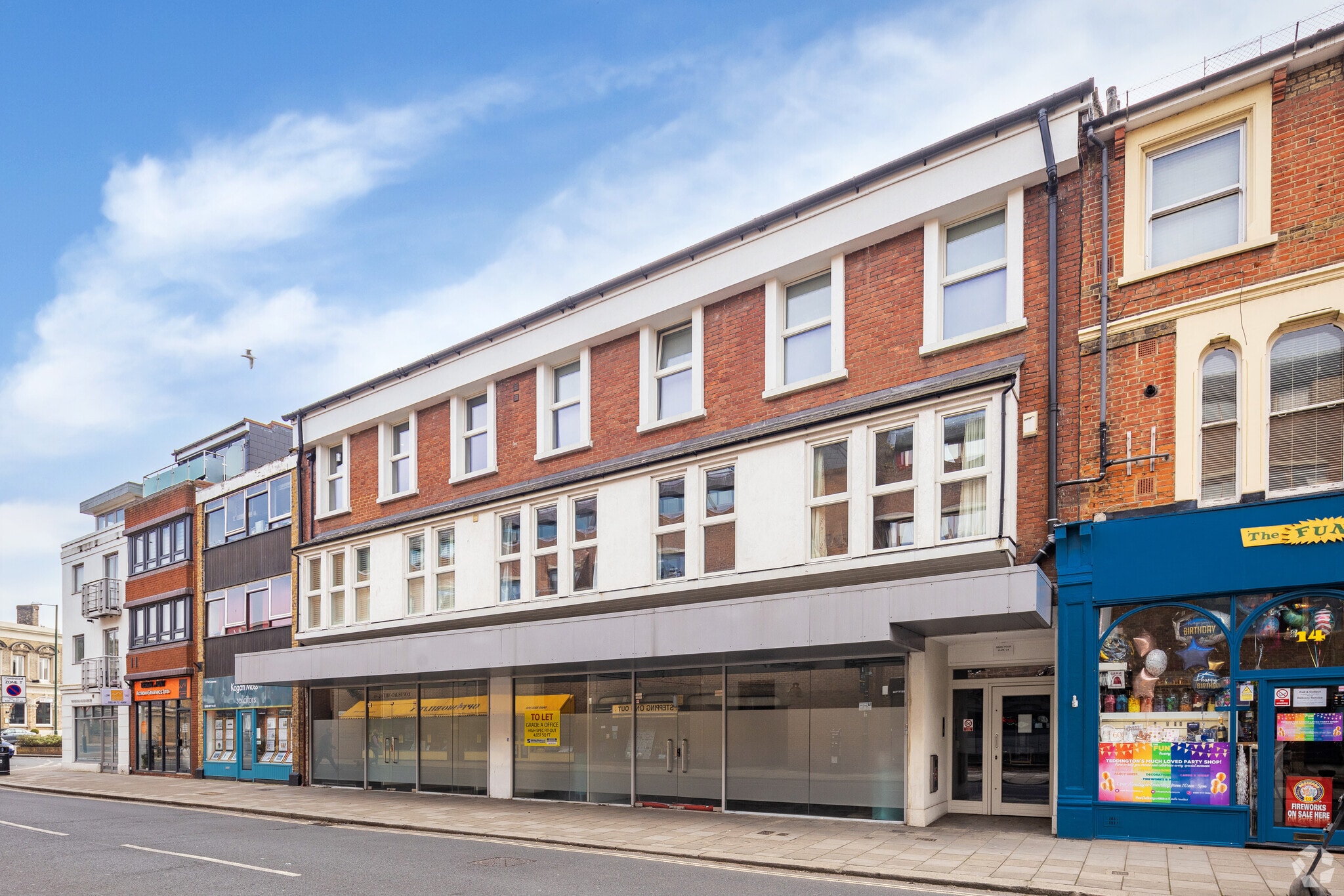 16-20 The Causeway, Teddington to rent Primary Photo- Image 1 of 12