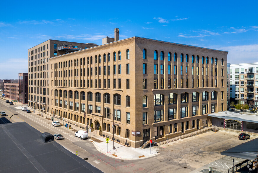 800 Washington Ave N, Minneapolis, MN for rent - Building Photo - Image 1 of 15