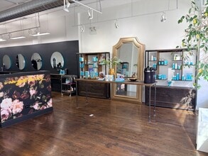 2769-2787 N Milwaukee Ave, Chicago, IL to rent Interior Photo- Image 2 of 13