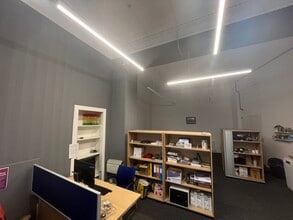 37 Dock St, Dundee to rent Interior Photo- Image 1 of 3