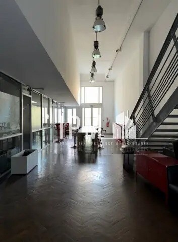 Office in Marseille for sale - Interior Photo - Image 2 of 6