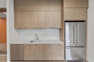 46 Discovery, Irvine, CA to rent Interior Photo- Image 2 of 5