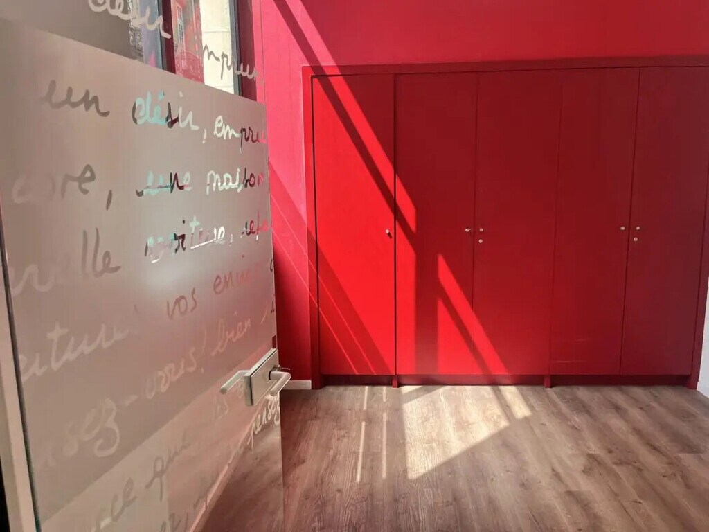 Location Commerce 190 m² - Photo 1