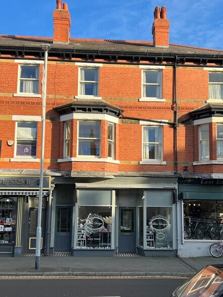 91 Abergele Rd, Colwyn Bay for sale - Primary Photo - Image 1 of 1