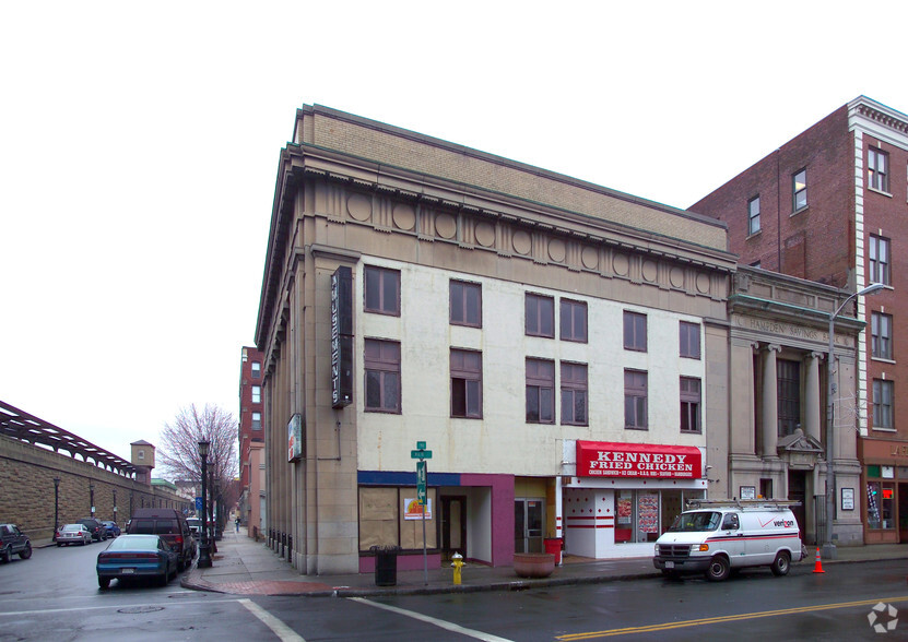 1675 Main St, Springfield, MA for sale - Building Photo - Image 2 of 2