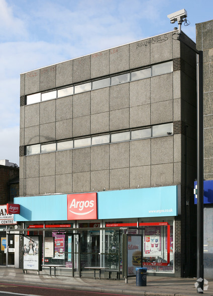 108-110 Rushey Green, London for rent - Building Photo - Image 3 of 3