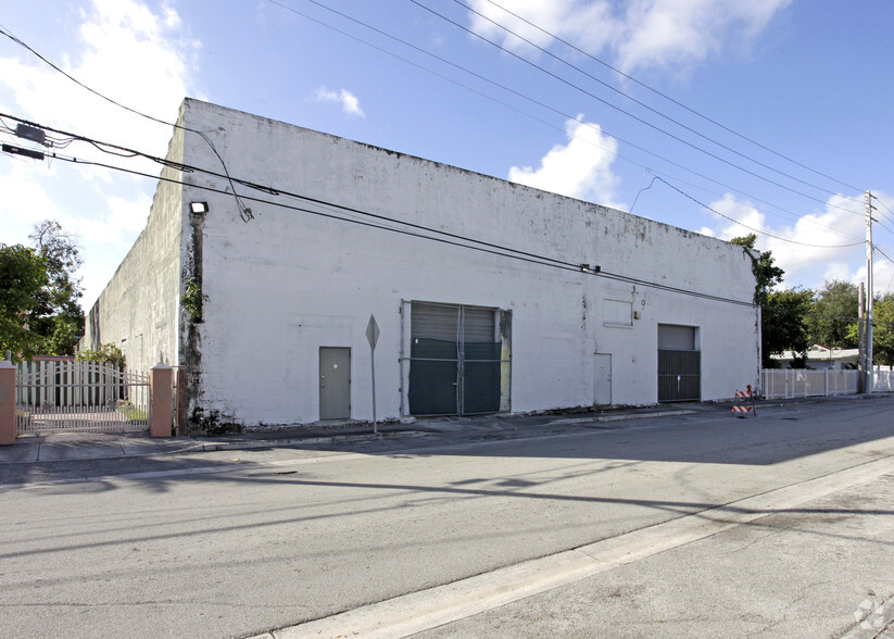 123 NW 51st St, Miami, FL for rent - Building Photo - Image 2 of 8