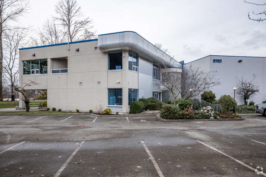 8985 Fraserwood Ct, Burnaby, BC for rent - Primary Photo - Image 1 of 4