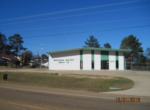 800 Strong Hwy, El Dorado, AR for sale Primary Photo- Image 1 of 1