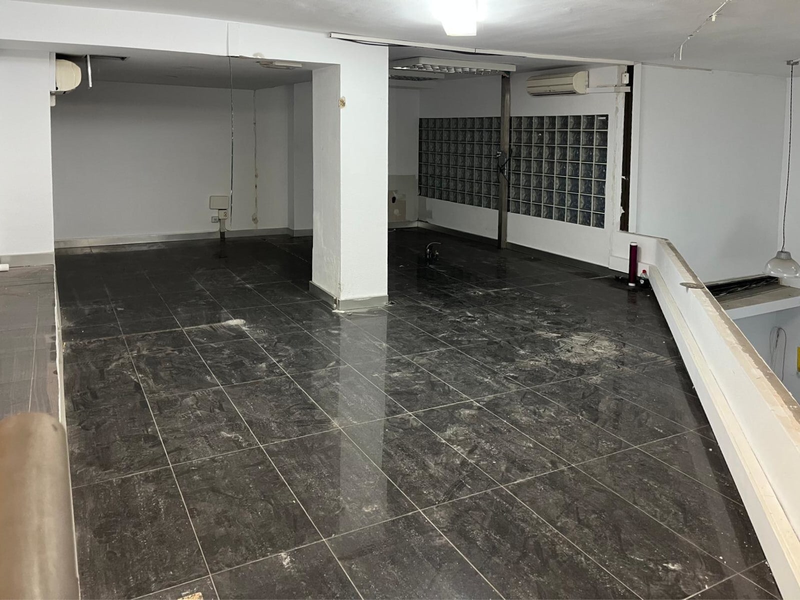 Retail in Viladecans, Barcelona to rent Building Photo- Image 1 of 4