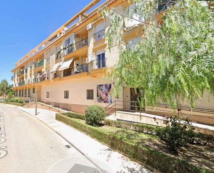Calle Cañada del Tesorillo, 1, Atarfe, Granada for sale - Primary Photo - Image 1 of 3