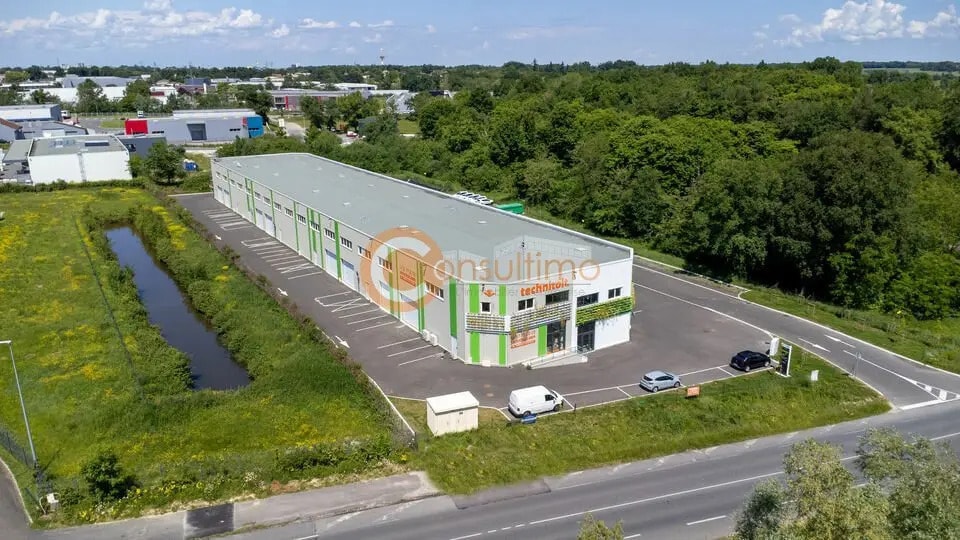 Industrial in Tresses for sale - Building Photo - Image 1 of 7