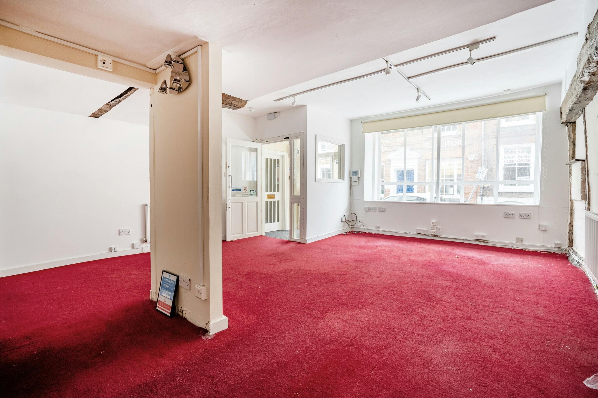 15 Temple St, Aylesbury to rent Building Photo- Image 1 of 3