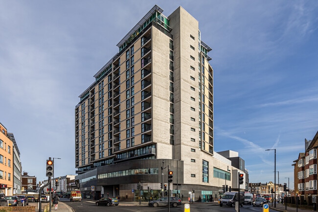 More details for 90-100 Kingsway, London - Retail to Rent