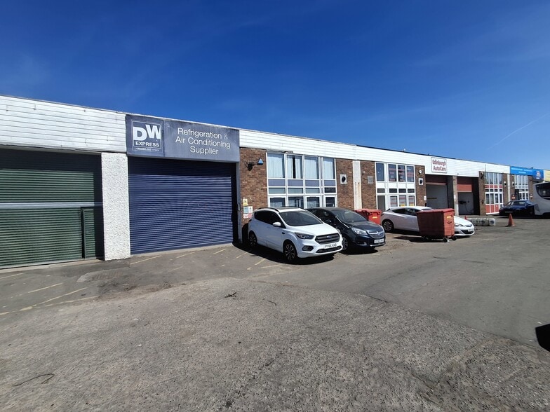 Liggat Syke Pl, Broxburn to rent - Building Photo - Image 3 of 8