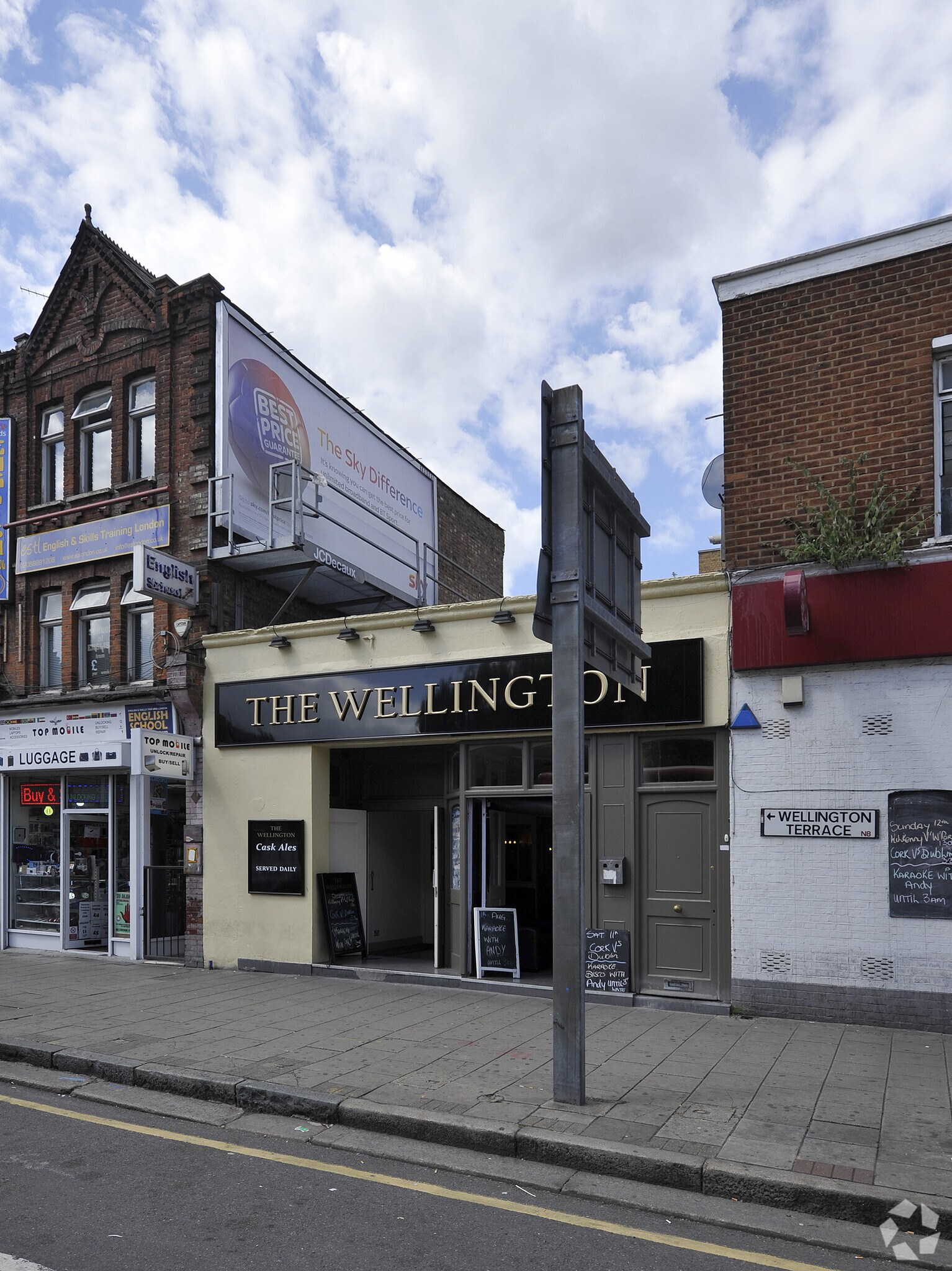 679 Green Lanes, London for sale Building Photo- Image 1 of 1