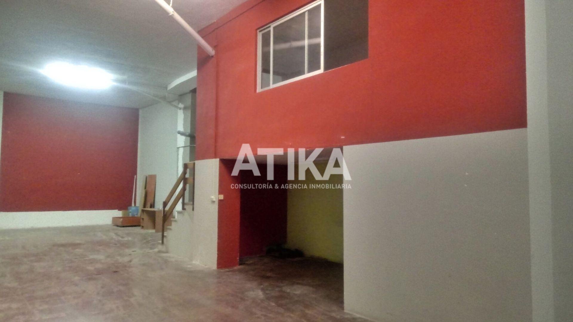 Retail in Ontinyent, Valencia for sale Interior Photo- Image 1 of 5