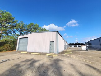 More details for 512 Bryant Rd, Conroe, TX - Light Industrial for Rent