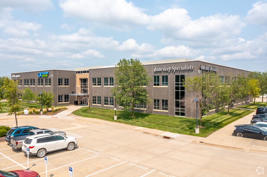 1275 NW 128th St, Clive, IA for sale - Building Photo - Image 1 of 1