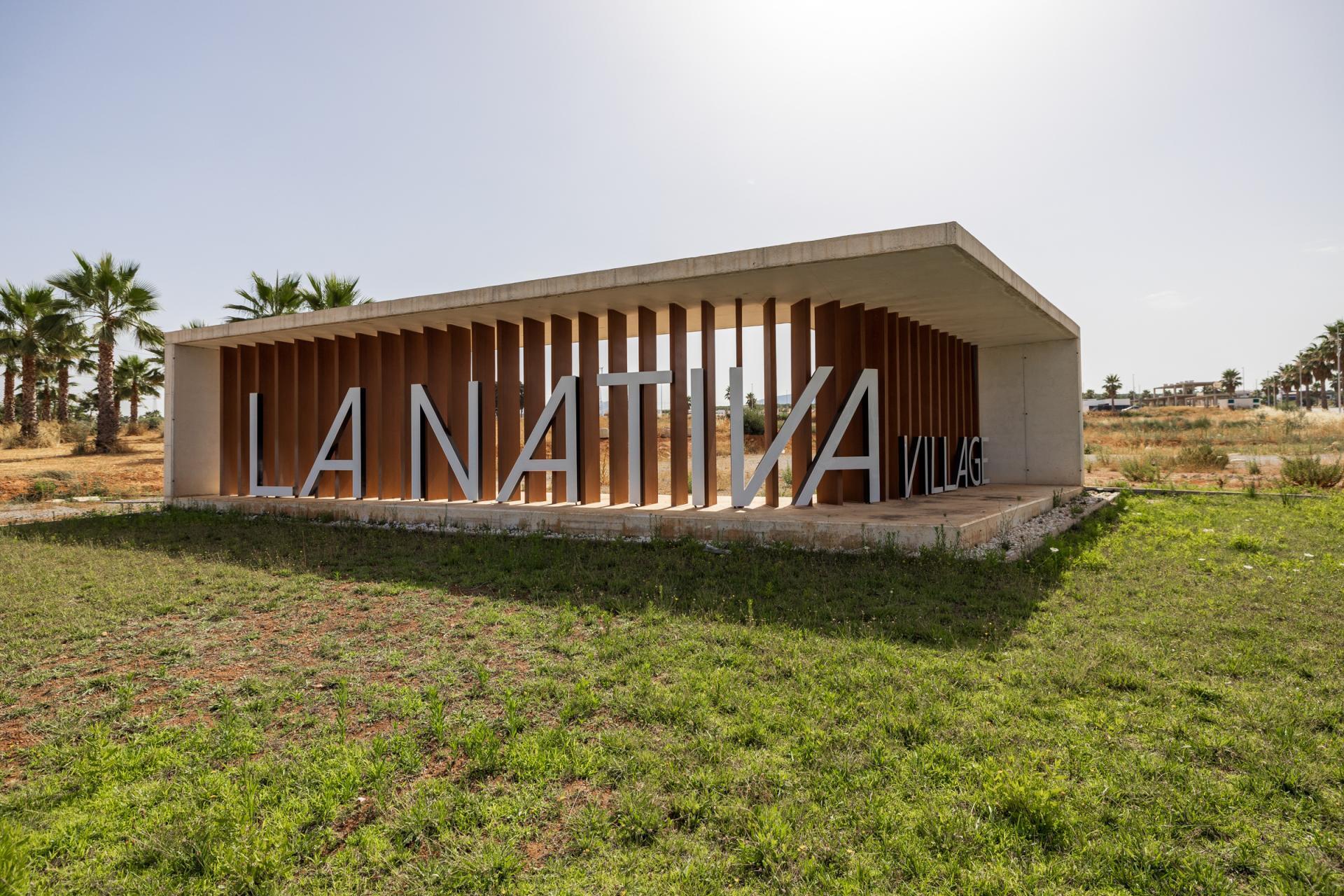 Land in Albolote for sale Building Photo- Image 1 of 7