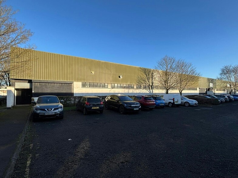 5-10 Arkwright Way, Irvine to rent - Building Photo - Image 2 of 6