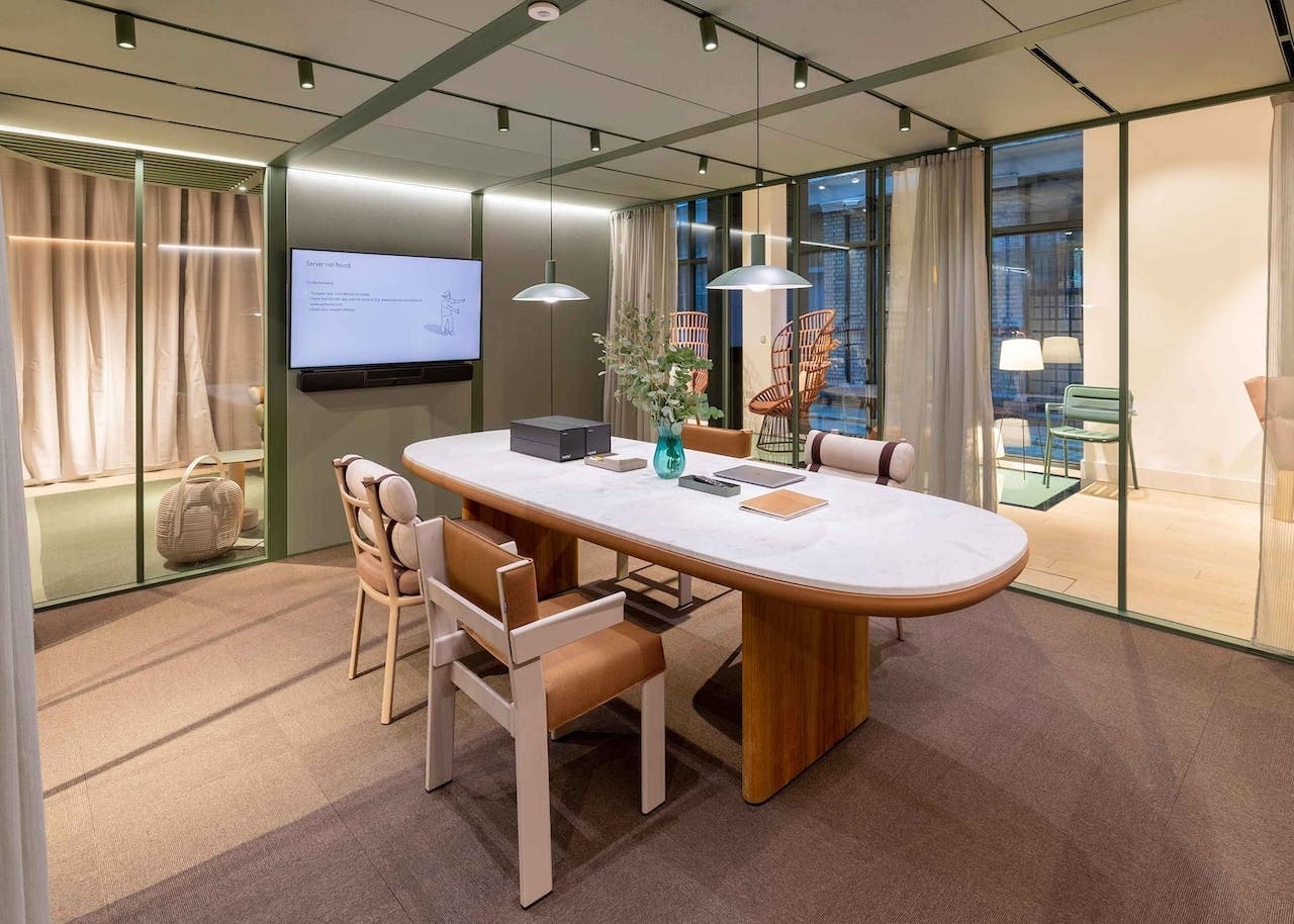 15-16 Dufferin St, London to rent Interior Photo- Image 1 of 4