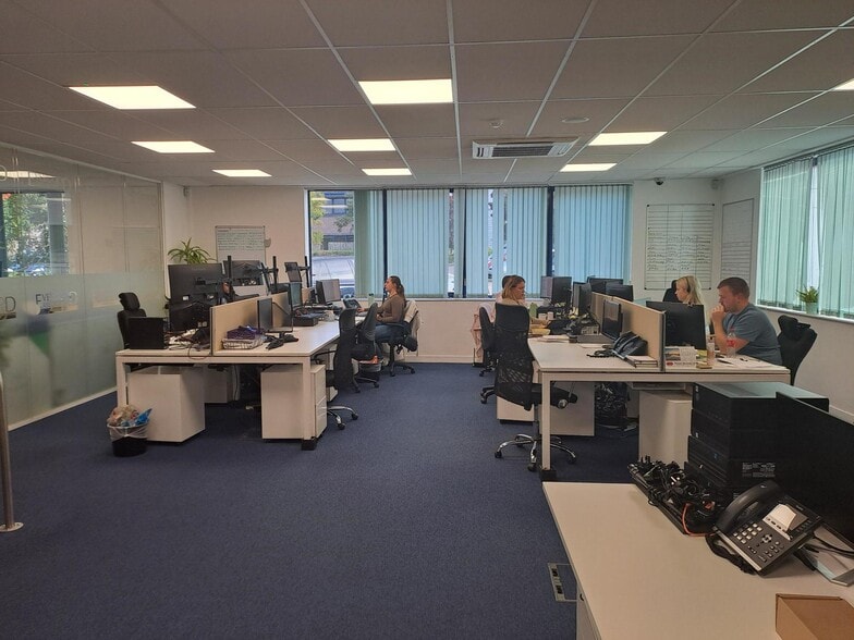 John Tate Rd, Hertford to rent - Building Photo - Image 3 of 5