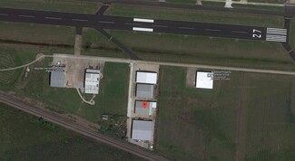 More details for 5519 W Arcola Airport, Rosharon, TX - Office for Rent