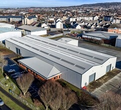 24 South Gyle Cres, Edinburgh to rent Building Photo- Image 1 of 5