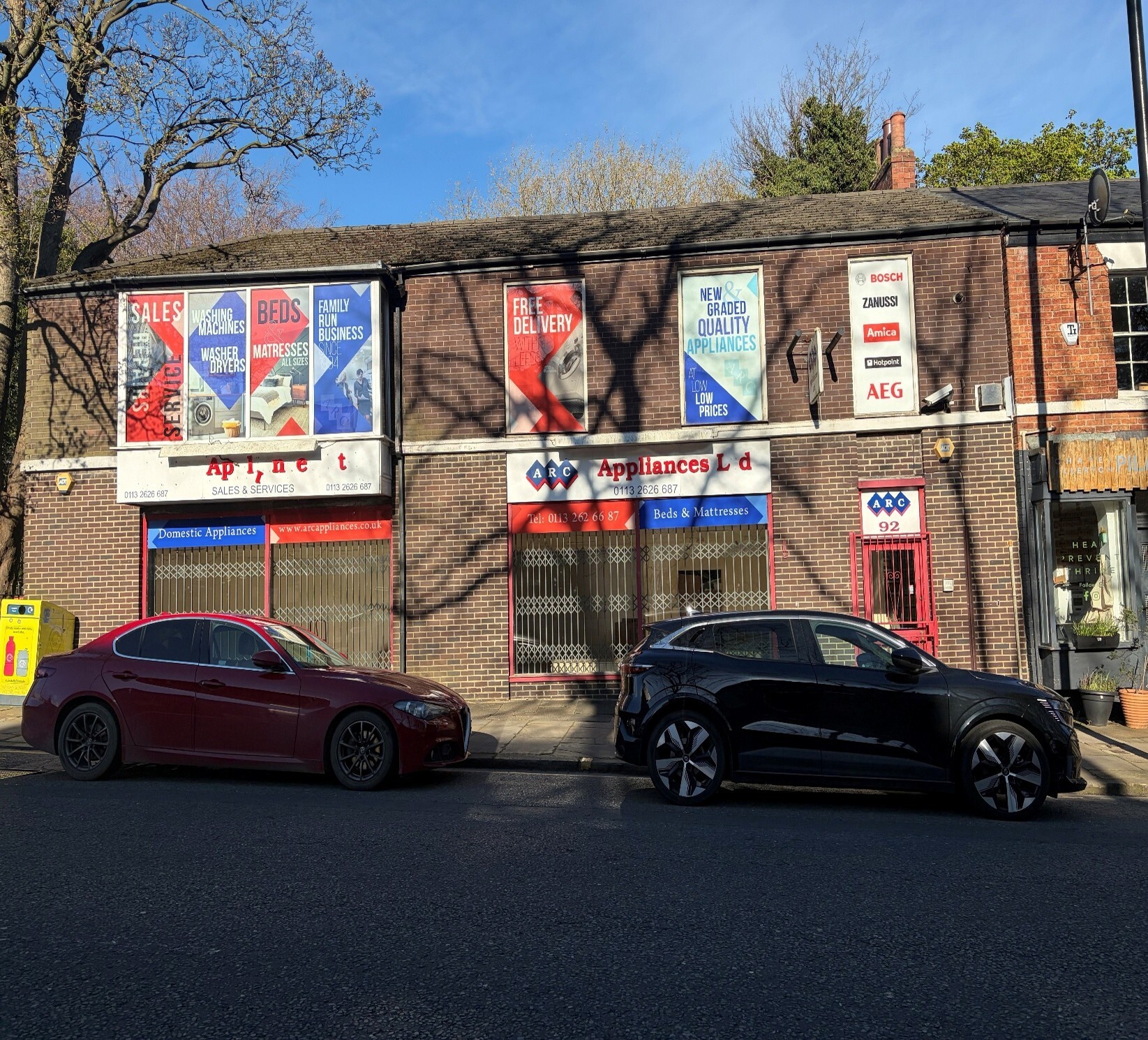 92 Harrogate Rd, Leeds to rent Primary Photo- Image 1 of 2