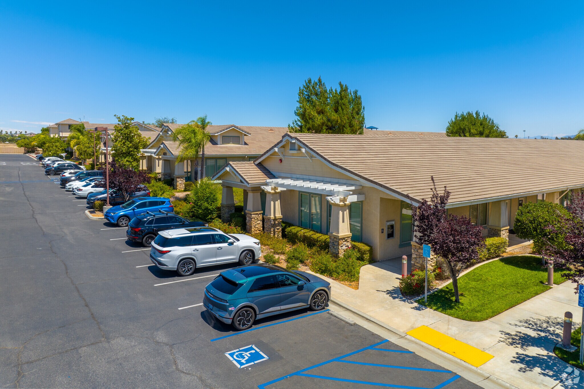 41870 Kalmia St, Murrieta, CA for sale Primary Photo- Image 1 of 1