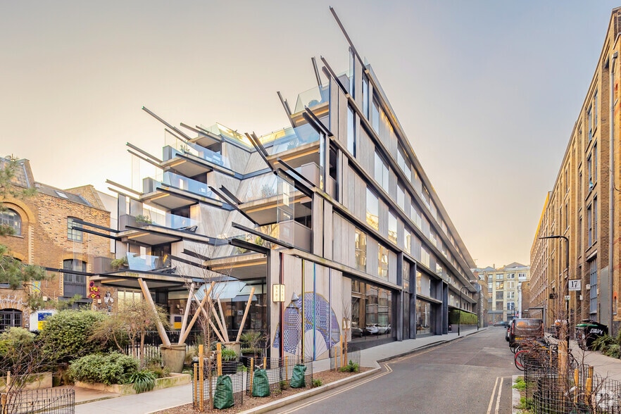 10-50 Willow St, London for sale - Building Photo - Image 1 of 1