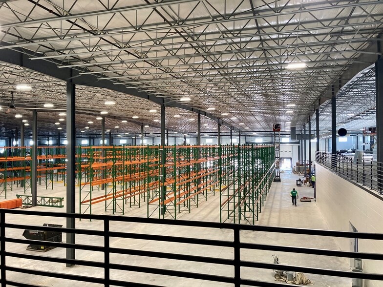 4171 24th Ave N, Fargo, ND to rent - Interior Photo - Image 2 of 3