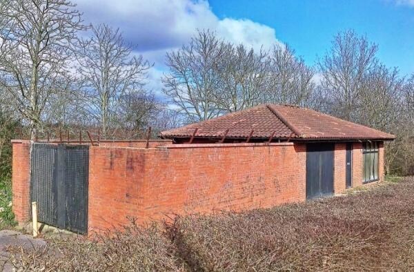 Clerkenwell Pl, Milton Keynes for sale Primary Photo- Image 1 of 1