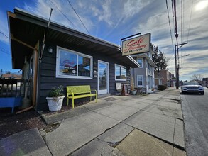 21 S Broadway Rd, Wind Gap, PA for sale Building Photo- Image 1 of 1