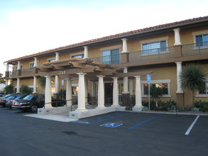 351 Santa Fe Dr, Encinitas, CA for rent Building Photo- Image 1 of 3