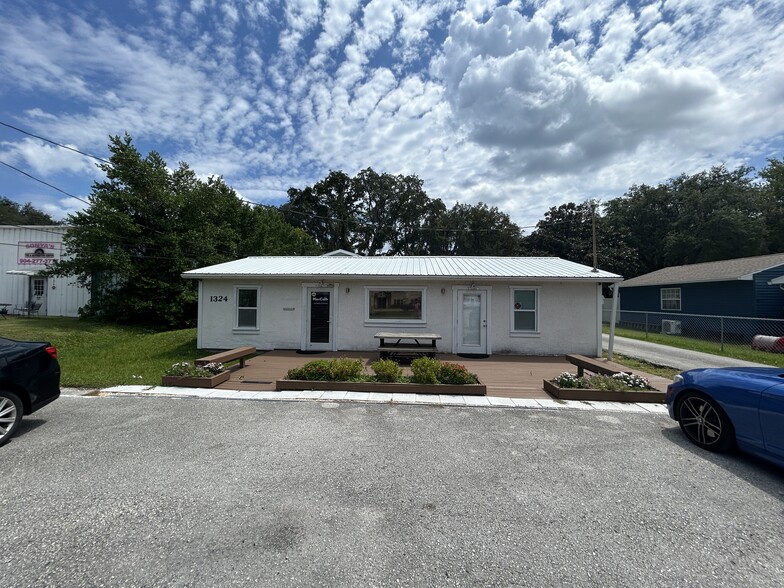 1324 S 14th St, Fernandina Beach, FL for sale - Building Photo - Image 1 of 1