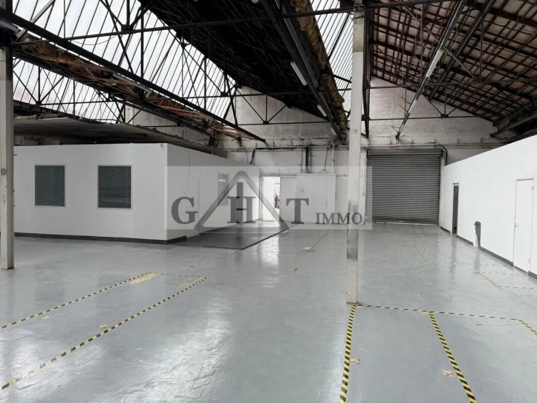 Light Industrial in Pantin to rent Interior Photo- Image 1 of 6
