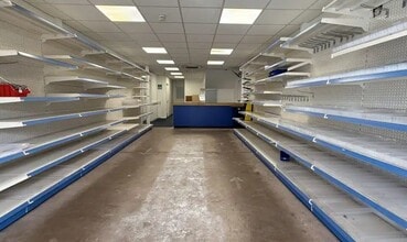 Exeter Rd, Dawlish to rent Interior Photo- Image 2 of 7