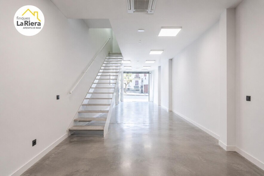 Build-to-Rent in Arenys de Mar, Barcelona for sale - Building Photo - Image 1 of 13