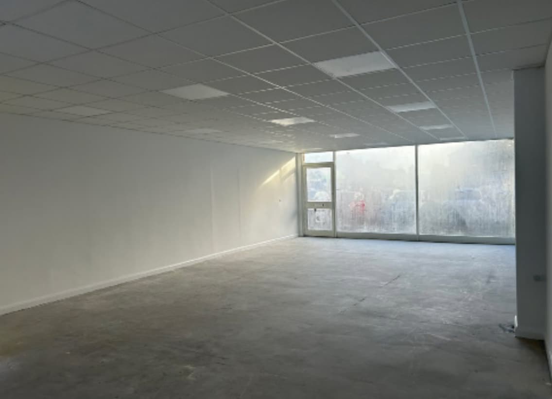 6 New Parade, East Wittering to rent Interior Photo- Image 1 of 3