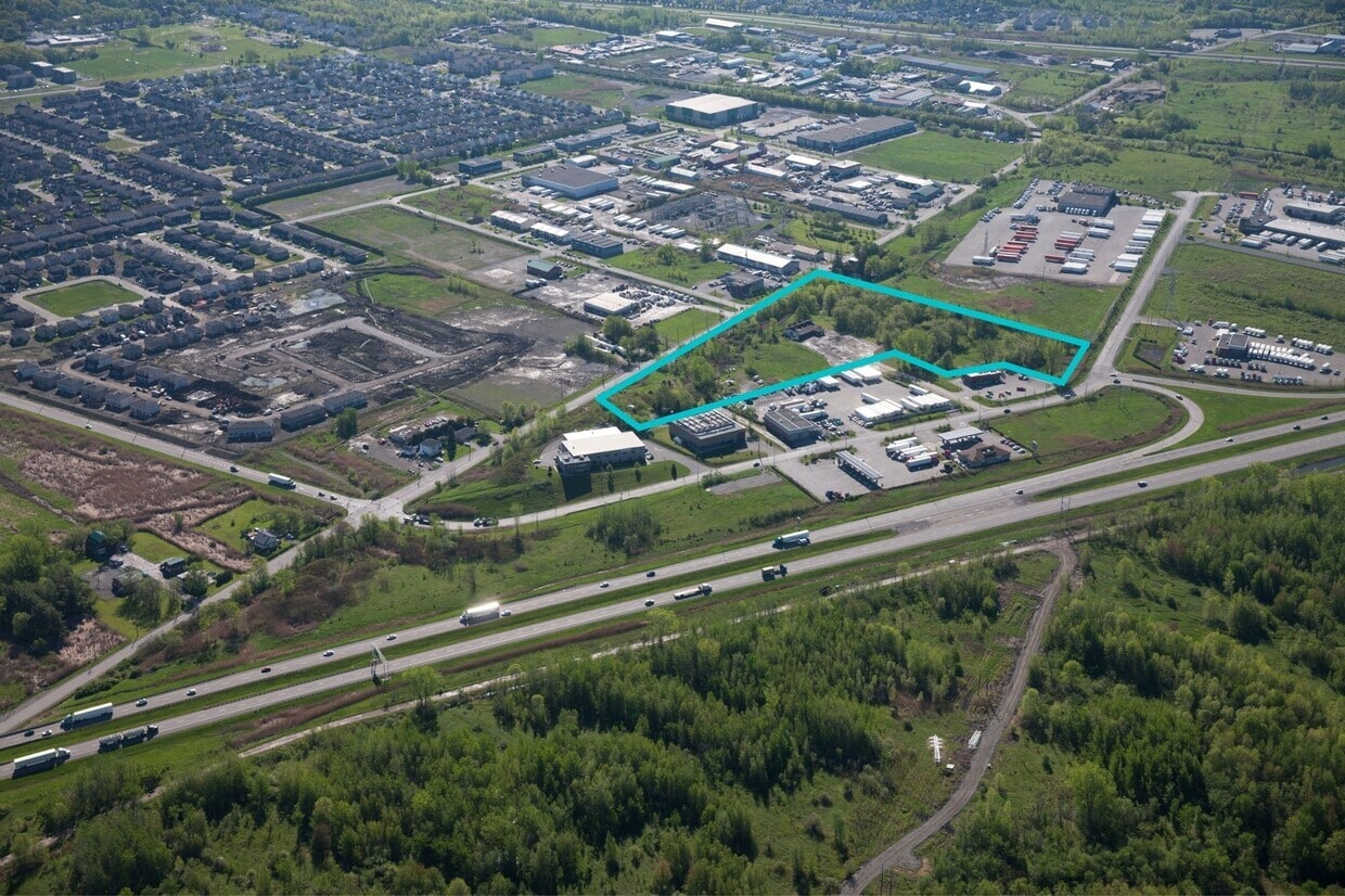 30 Hwy Exit 4, Vaudreuildorion J7V 8P2 Industrial for Rent